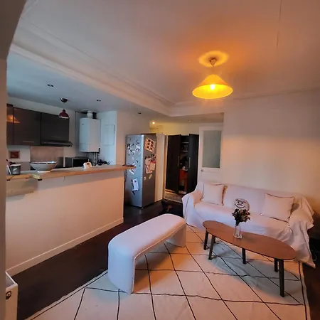 61 M2 Bas Montmartre